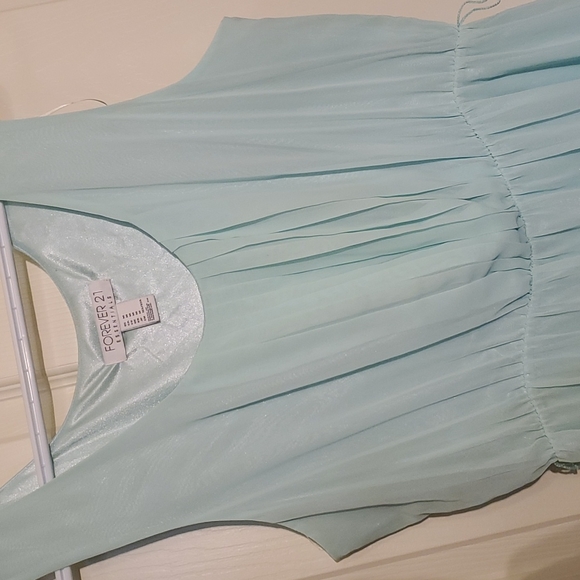 Forever 21 Maxi Dress - Picture 2 of 4